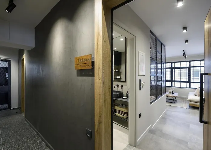 Olvios Lofts @ladadika * Salonic