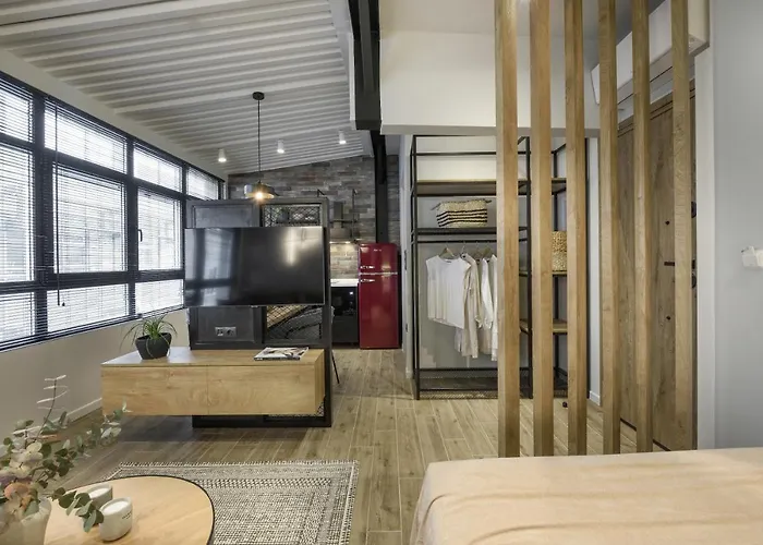 Olvios Lofts @ladadika *